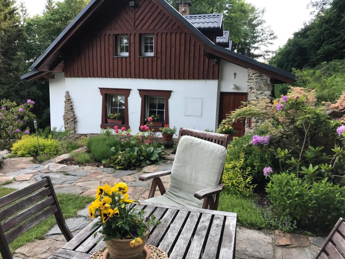 Chalupa Pod Skalou I. Paseky nad Jizerou Exterior foto